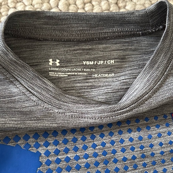 Boys youth small dri-fit tshirts, great condition! Under Armour and Nike - Picture 6 of 7